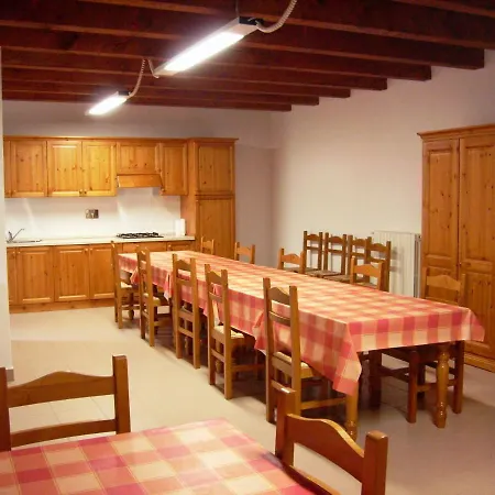Foresteria Della Certosa Di Montebenedetto Hostel *